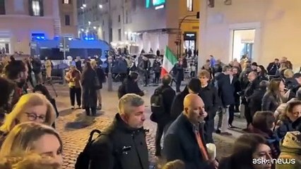 A Roma la fiaccolata per Ilaria Salis: "Liberiamola"