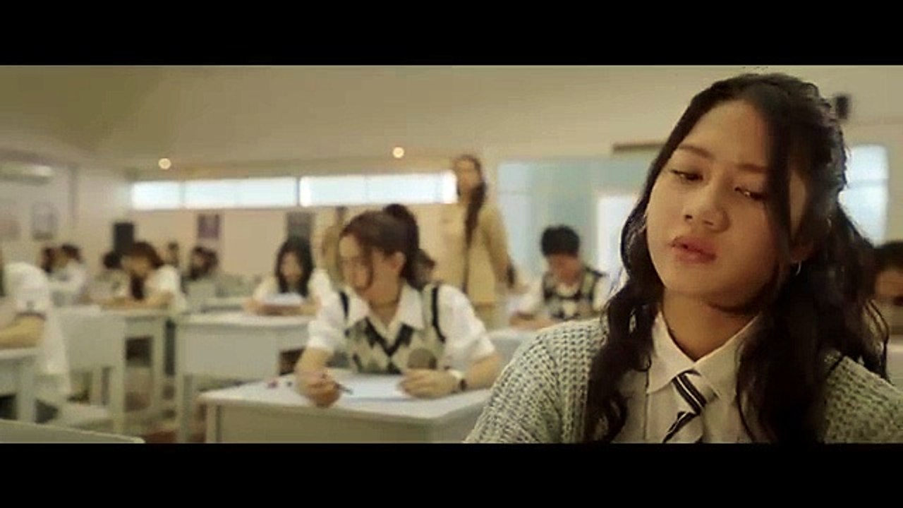FILM-HOROR-FULL-MOVIE-BANGKU-KOSONG-UJIA_24