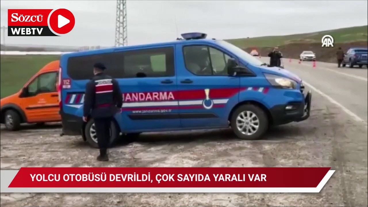 Yolcu otobüsü devrildi, çok sayıda yaralı var