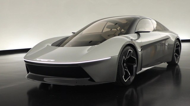 Chrysler Halcyon Concept Pushes Innovative Boundaries, Offers Forward-looking Vision of Brand's All-electric Future