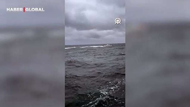 Marmara Denizi'nde batan gemi için kurtarma çalışmaları başladı