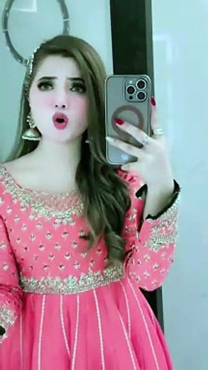 Jaye chand leke aye #youtubeshorts #rabeecakhanshorts #rabeecakhan #youtube #bollywood