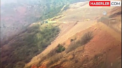 Erzincan'daki heyelandan yeni görüntüler! Kamyon şoförleri felaketten böyle kurtulmuş