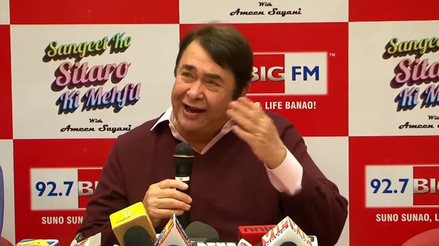 Kareena Kapoor, Saif Ali Khan, Neetu and Karisma attend Randhir Kapoor’s pre-birthday bash