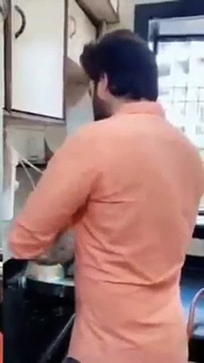Husband comedy 