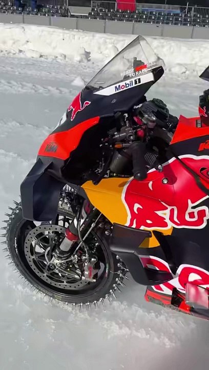 MotoGP on snow