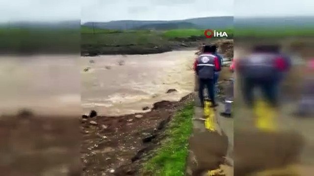 Siverek’te şiddetli yağış nedeniyle sulama barajı patladı