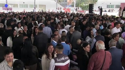Mexico: more than a thousand couples say yes in mass Valentine's Day wedding