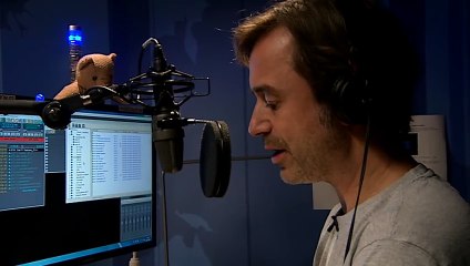 Radioen blev tavs til minde om ofrene i Paris |2015| DR