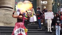 Ativistas dos direitos dos animais protestam contra touradas no México
