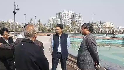 प्रोजेक्ट चल रहे देरी से, आयुक्त ने दिए गति बढ़ाने के निर्देश