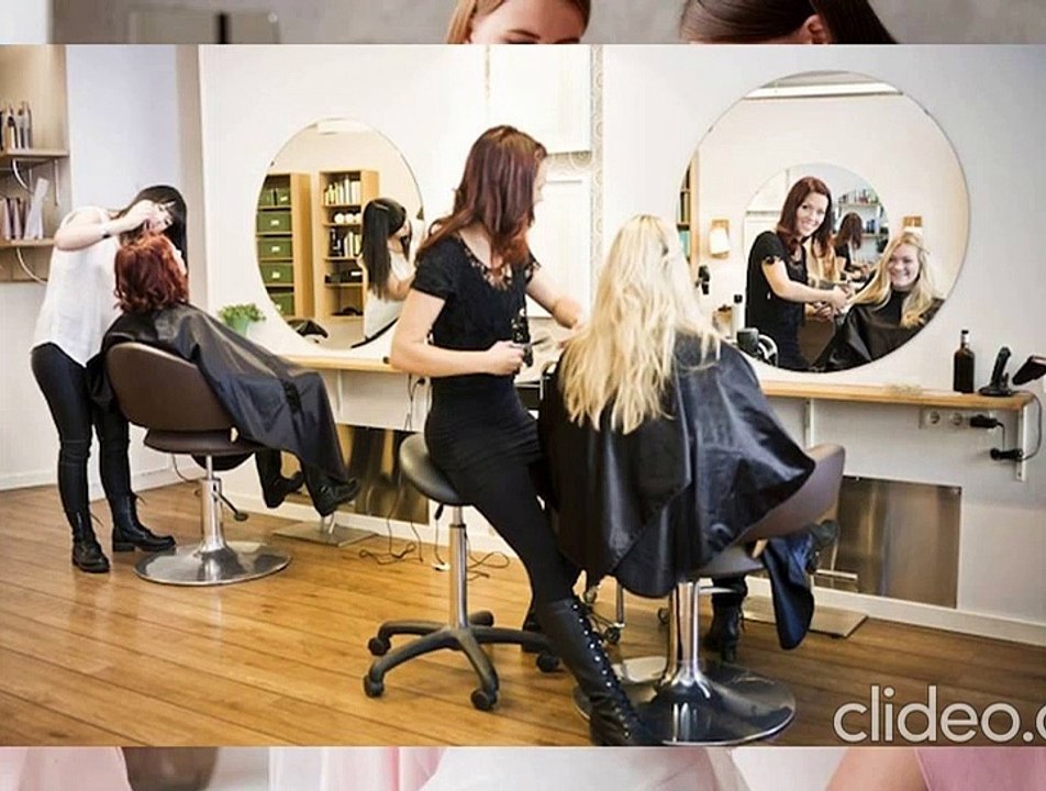 A Bride's Haven: Navigating Wedding Salons and Women's Salons Nearby
