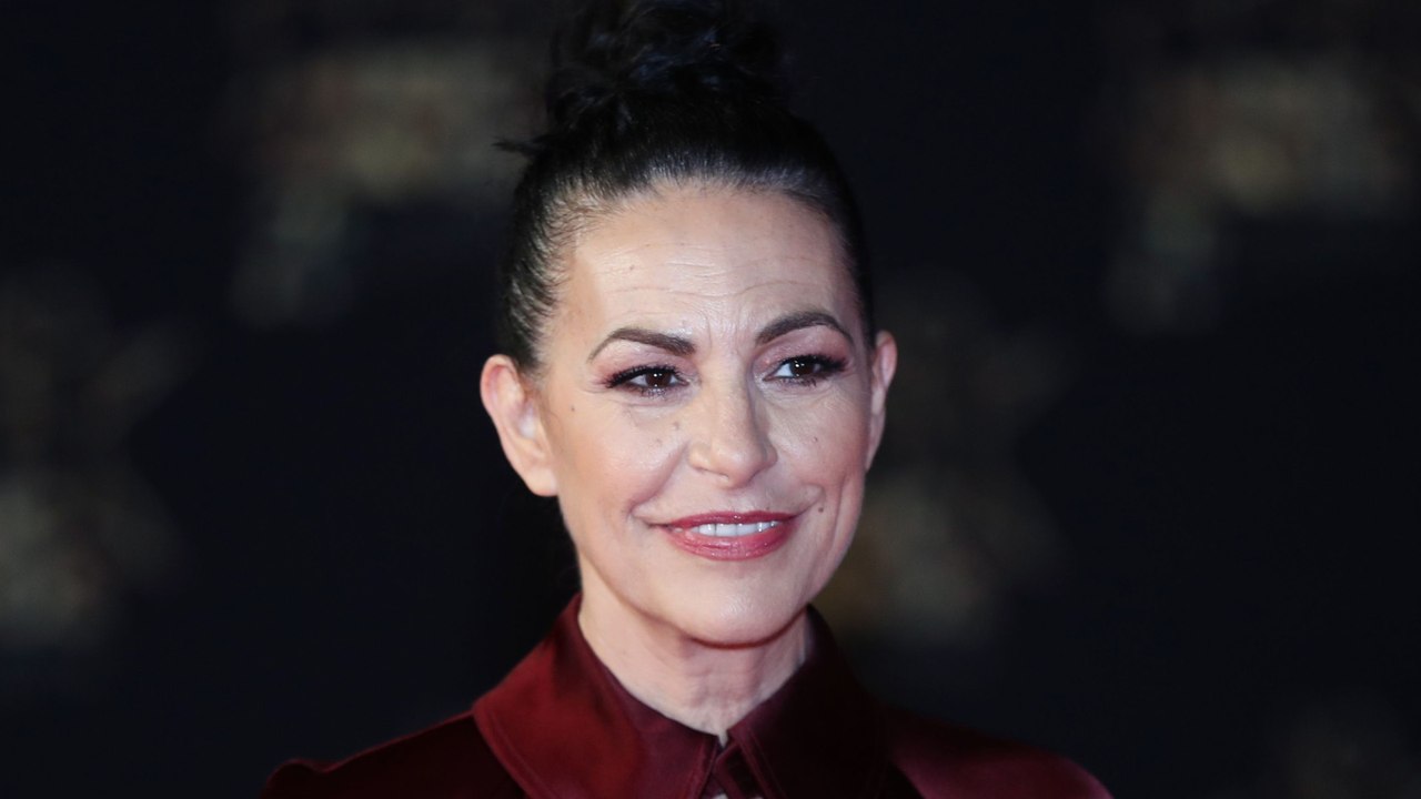 GALA VIDEO - “Des misogynes et des phallocrates” : Lio règle ses comptes avec les pères de ses enfants