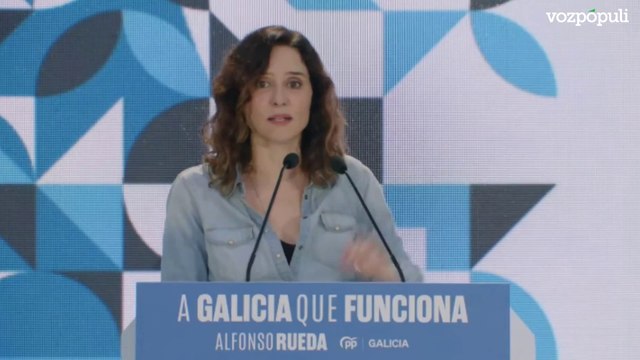 Ayuso pregunta a Yolanda Díaz dónde ha estado estos días: La vi afanada recogiendo bolitas, ya le dijeron déjalo que quita votos
