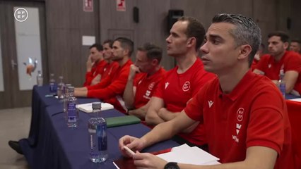 La RFEF saca el audio del gol anulado del derbi y pregunta a todos los árbitros si era fuera de juego