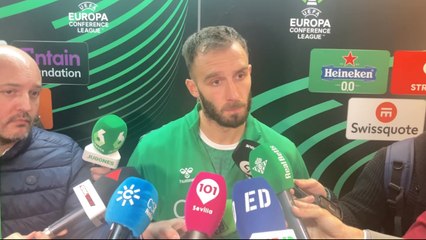 Germán Pezzella, en zona mixta