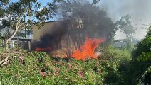 Incendio cerca del mercado de Dajabón lo habría ocasionado un haitiano quemando basura