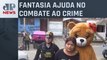 Policial disfarçado de “urso do amor” prende traficantes no Peru