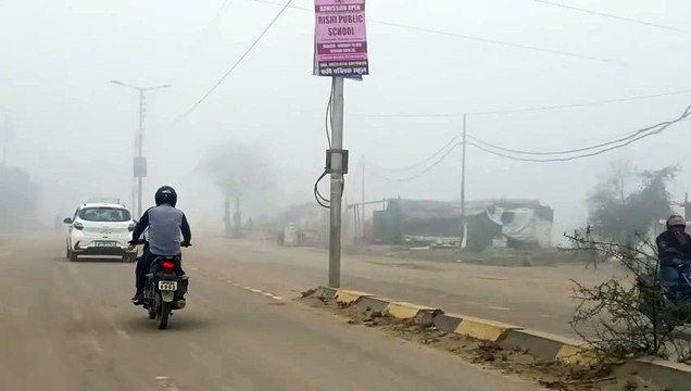 प्रयागराज में छाया घना कोहरा, मौसम विभाग की नई चेतावनी