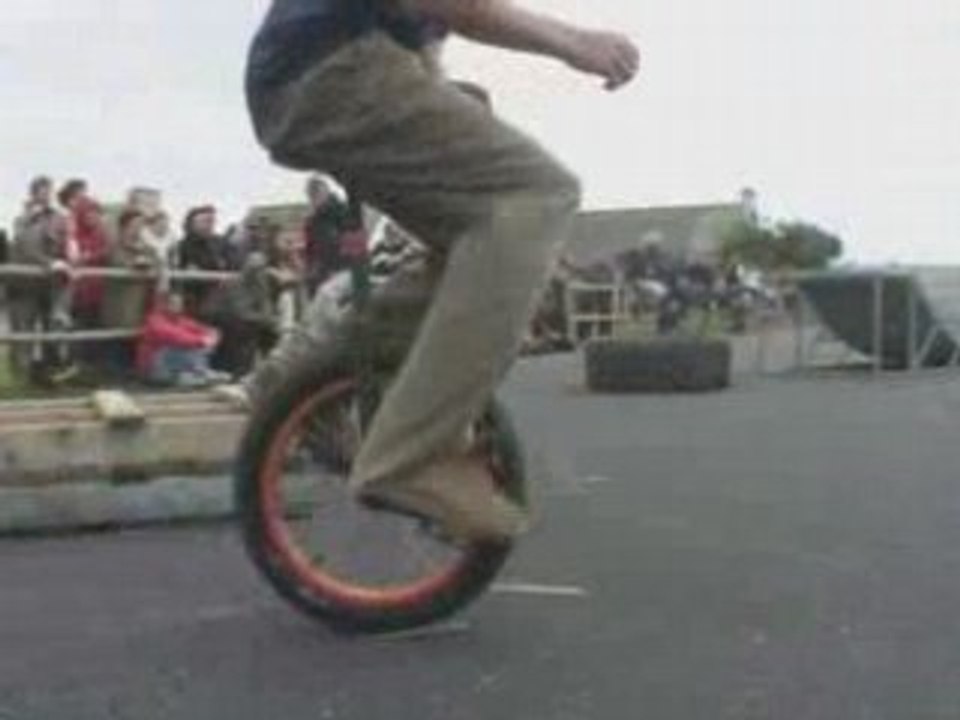 Festival 2 Jonglage & Monocycle 007 - monocycle