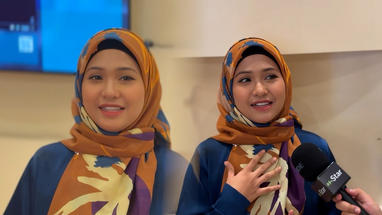 Masih membiasakan diri tutup aurat, Siti Jamumall bertudung bukan sebab kepala botak!