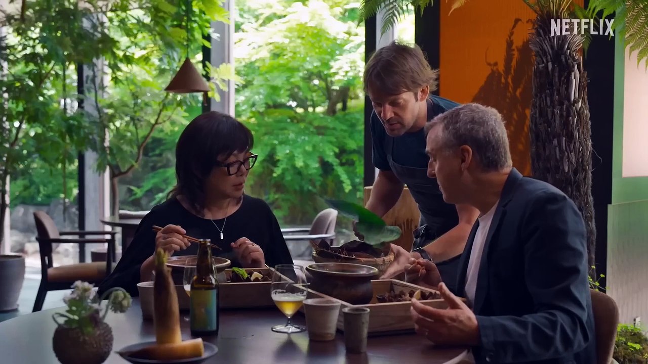 Somebody Feed Phil S07