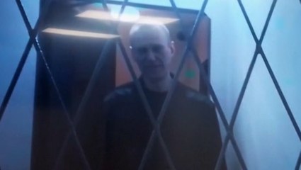 Alexei Navalny jokes in last public appearance before death in prison