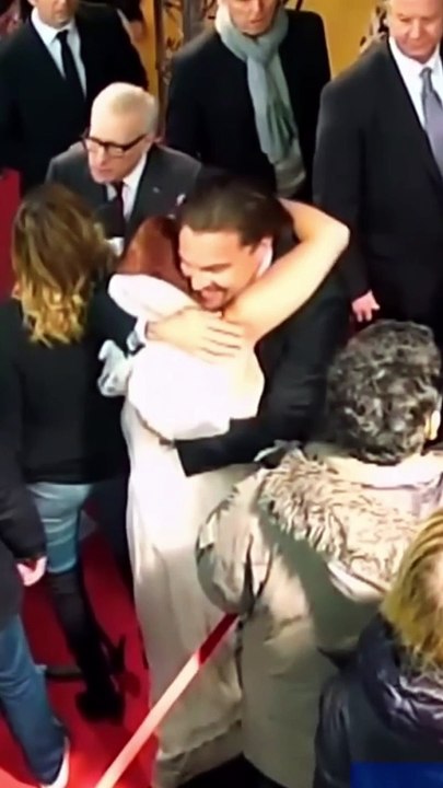 ELLE DEMANDE DICAPRIO EN MARIAGE 