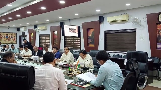 अरपा रिवाईवल प्लान के लिए गठित की गई विशेषज्ञों की एक टीम