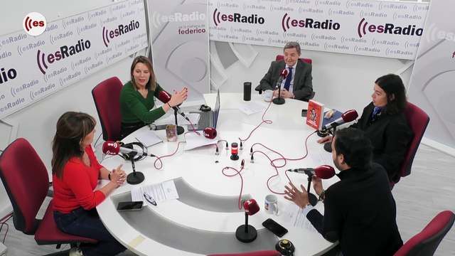 Crónica Rosa: ¿El legal transcribir la conversación de Alejandra Rubio?