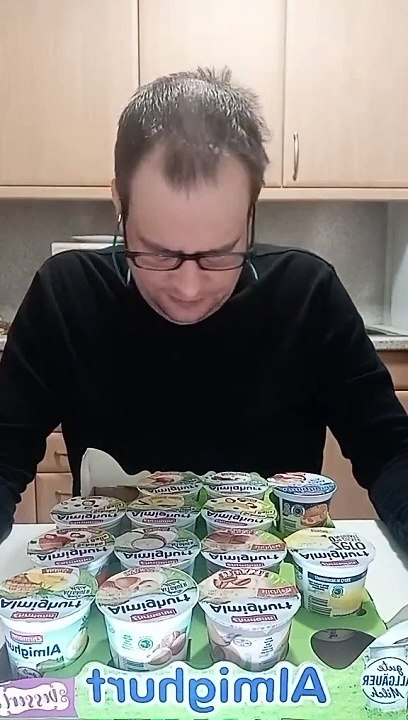 Food Test Sebastian Schulz  Ehrmann Joghurt Burbun Vanille