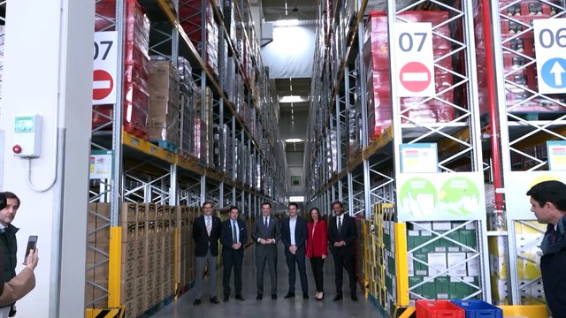 Moreno anuncia una nueva ley de espacios productivos para mejorar zonas industriales andaluzas