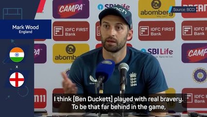 Wood lauds 'brave' Duckett for quickfire century