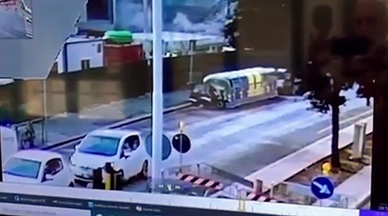 Crollo in un cantiere Esselunga