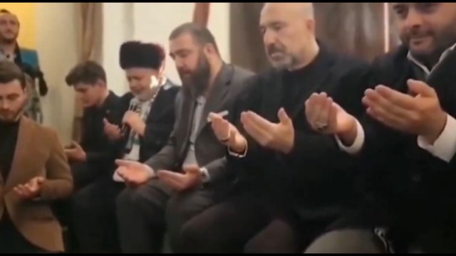 Atatürk'e hakaret ve beddua