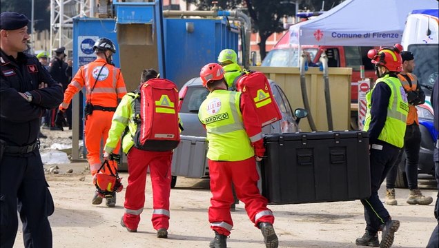 Crollo del cantiere a Firenze, le drammatiche telefonate al 118