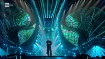 Sanremo 2024 - Fred De Palma canta Il cielo non ci vuole