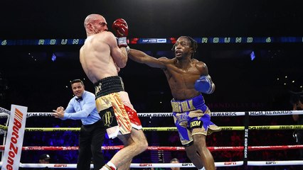 Keyshawn Davis detiene a José Pedraza en seis asaltos