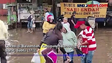 Télécharger la video: Diguyur Hujan Deras, Akses Jalan ke RSUD Al Ihsan di Baleendah Bandung Terendam Banjir