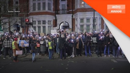 Protes depan Kedutaan Rusia selepas kematian Alexei Navalny