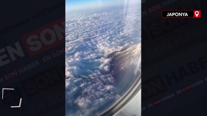 Fuji Dağı'nın uçaktan muhteşem manzarası