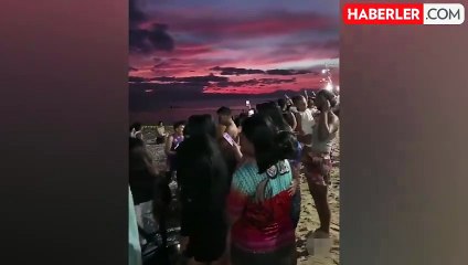 Filipinler'de milyonlarca balık karaya vurdu