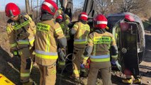 Groźny wypadek w Przemyślu. Strażacy rozcinali samochód!