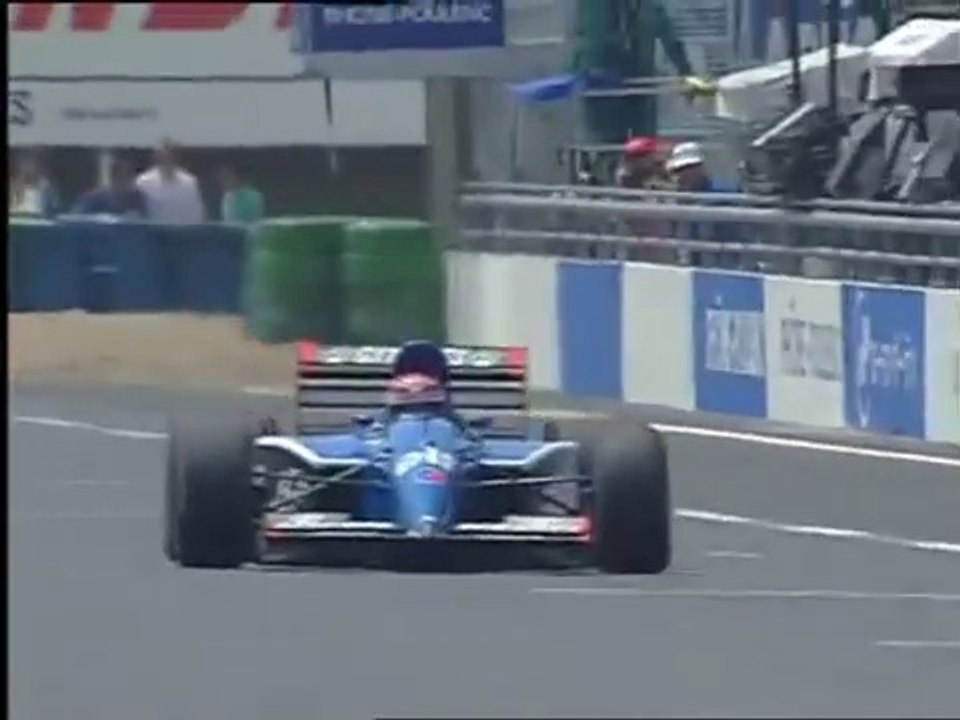 F1 – Érik Comas (Ligier Lamborghini V12) lap in qualifying – France 1991