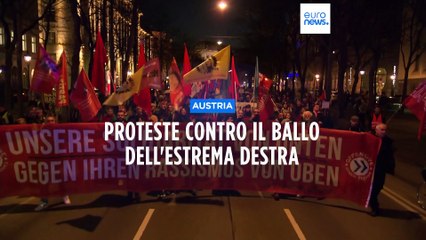 Vienna: proteste contro il ballo organizzato dall'estrema destra