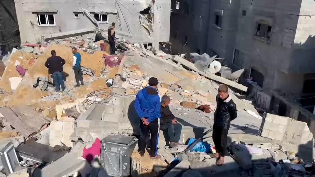 شهداء وجرحى بقصف إسرائيلي لمنزل في حي الشيخ رضوان بغزة