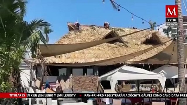 Habitantes de Acapulco continúan reconstrucción por el paso del huracán Otis