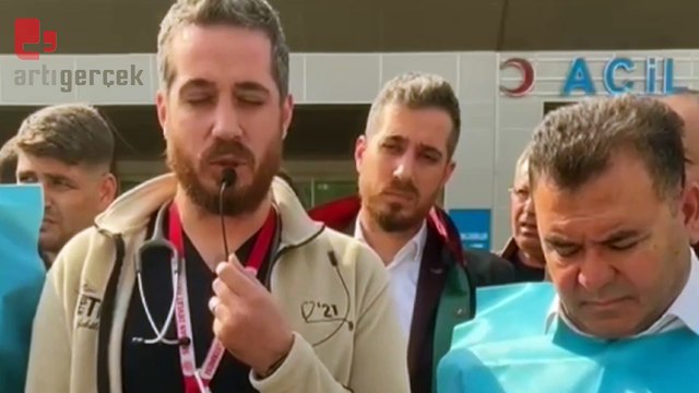 Adana'da sağlık emekçilerinden şiddet protestosu 