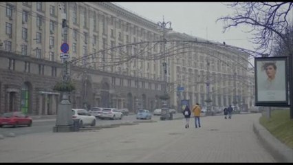 Zelensky giustifica la ritirata da Adviivka ma a Kiev la gente ha paura