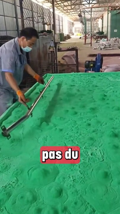 Pourquoi ils ne portent pas de masque ?!